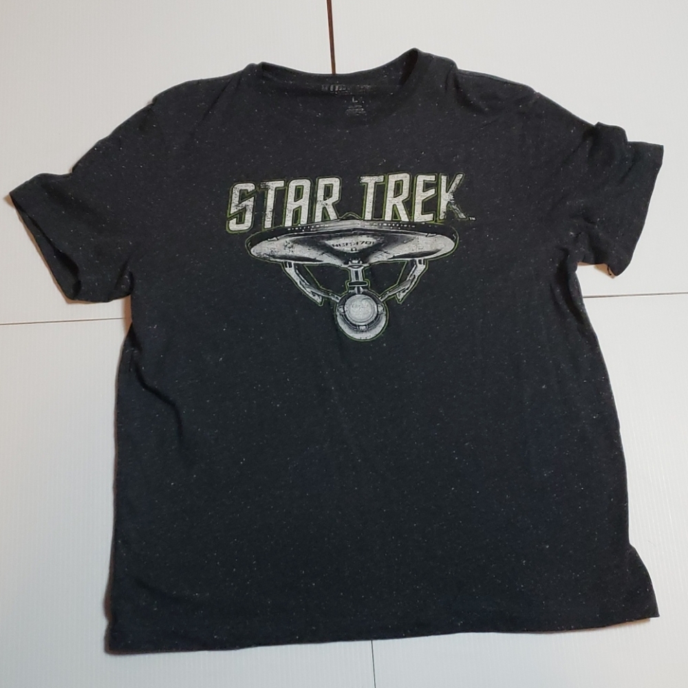 Star trek shirt